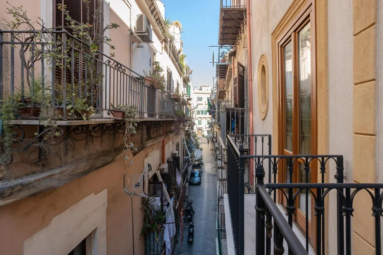 Porta Carbone Residence Palermo Italy